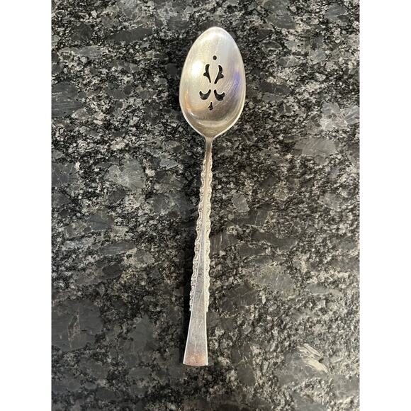 International Silver Co Deepsilver Silverplate 1971 Camille 4 Pc Hostess Set - Picture 7 of 9